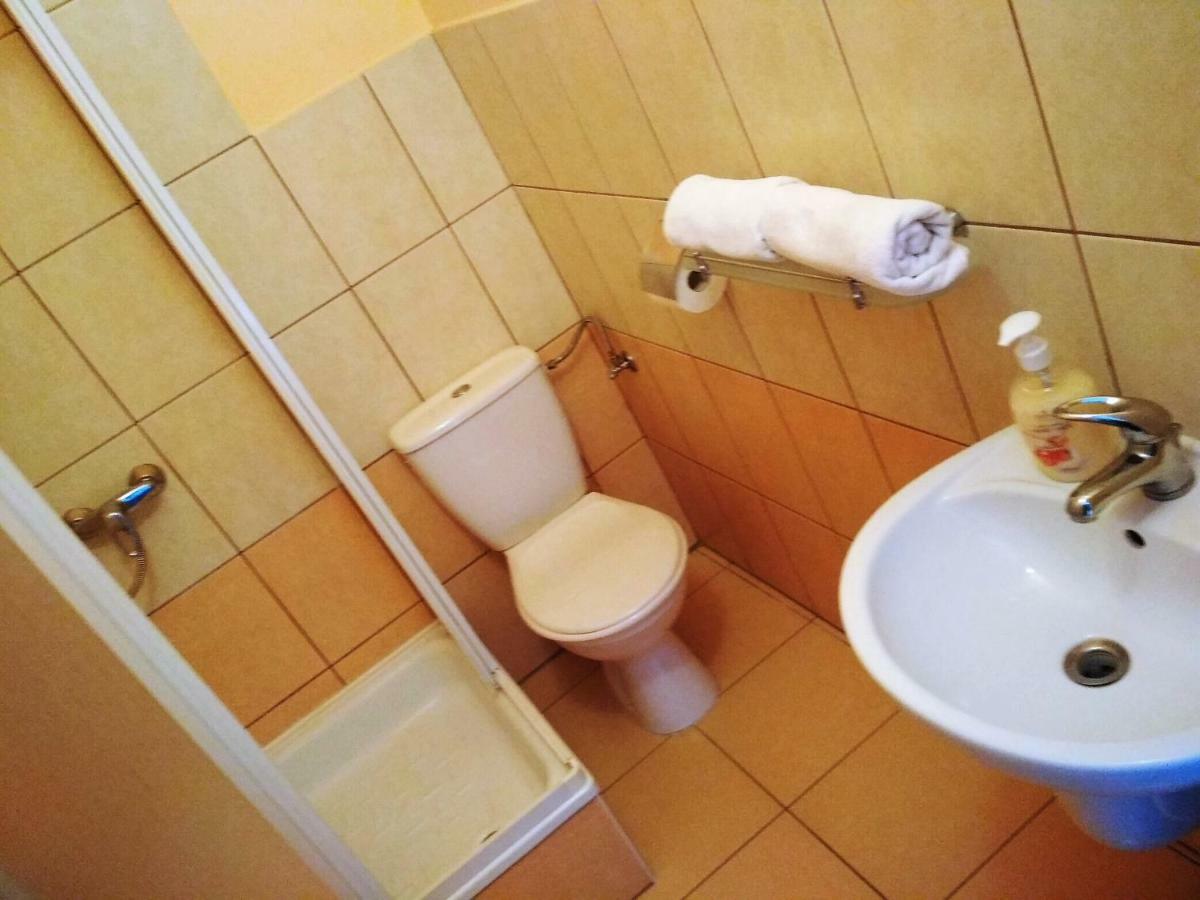 Sawik Dziekanowice Motel Lednogora ภายนอก รูปภาพ